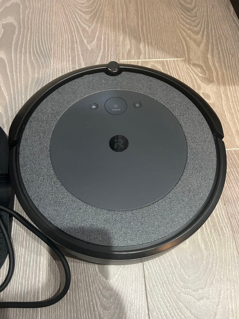 ロボット掃除機 ルンバi3 超美品です