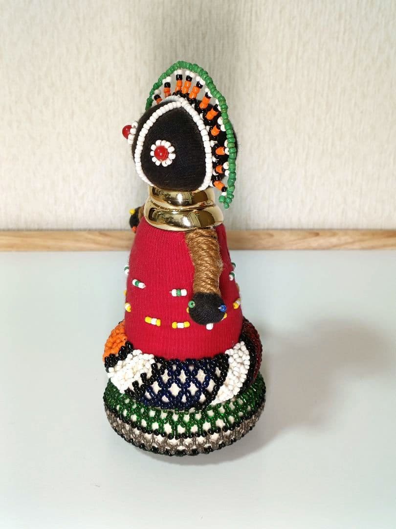 ンデベレ人形 南アフリカ ビーズ 子宝 安産 お守り 魔除け