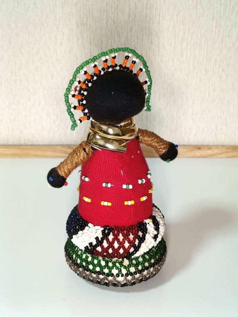ンデベレ人形 南アフリカ ビーズ 子宝 安産 お守り 魔除け