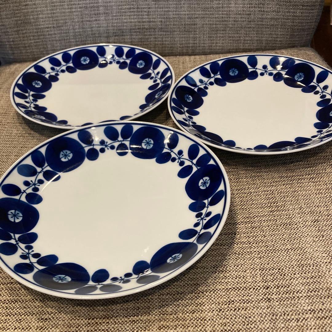 白山陶器 プレート （Ｍ） BLOOM ブルーム リース 波佐見焼　3枚セット