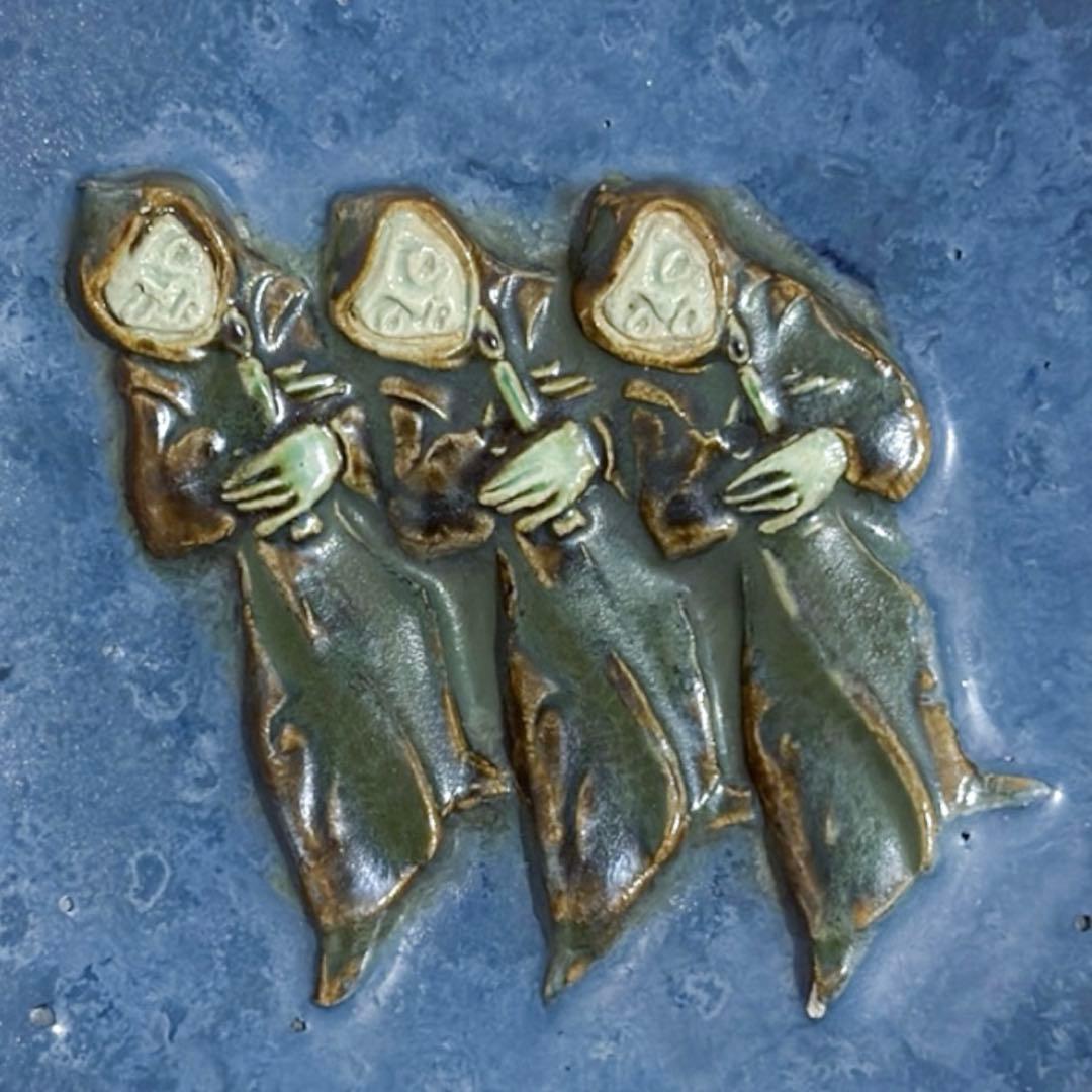 Relief Art Plate フランスヴィンテージ 絵皿