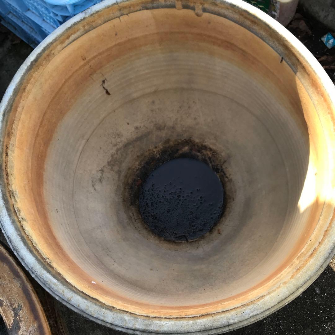 陶器製 円形水鉢