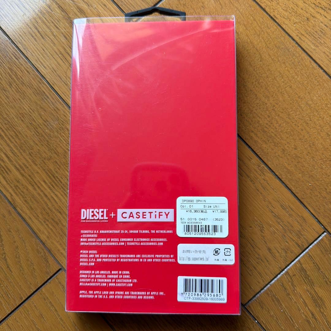 DIESEL iPhone 15 Pro ケース