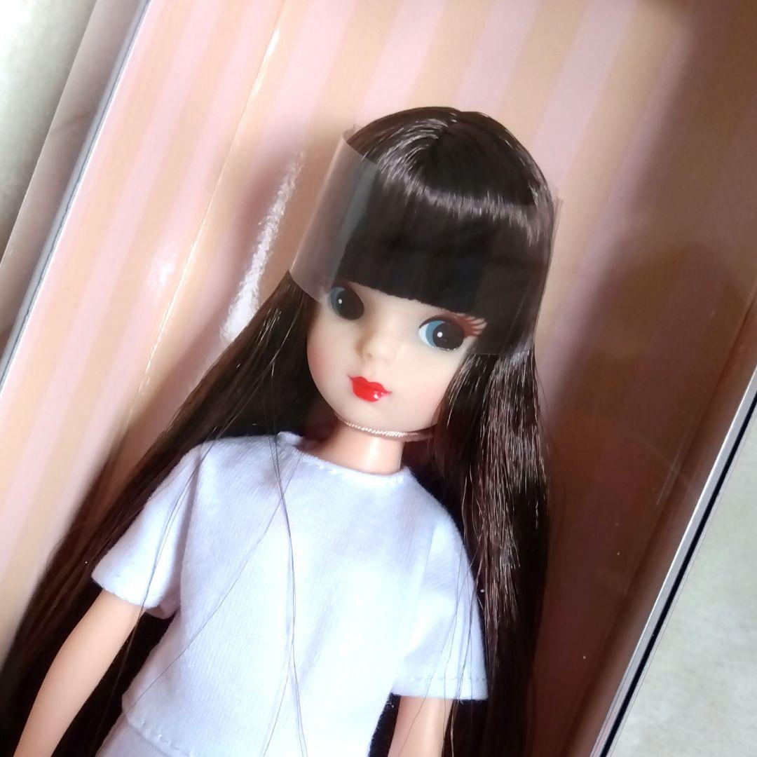 未開封 リカちゃんキャッスル☆リカちゃん ロングヘア 濃茶 赤リップ