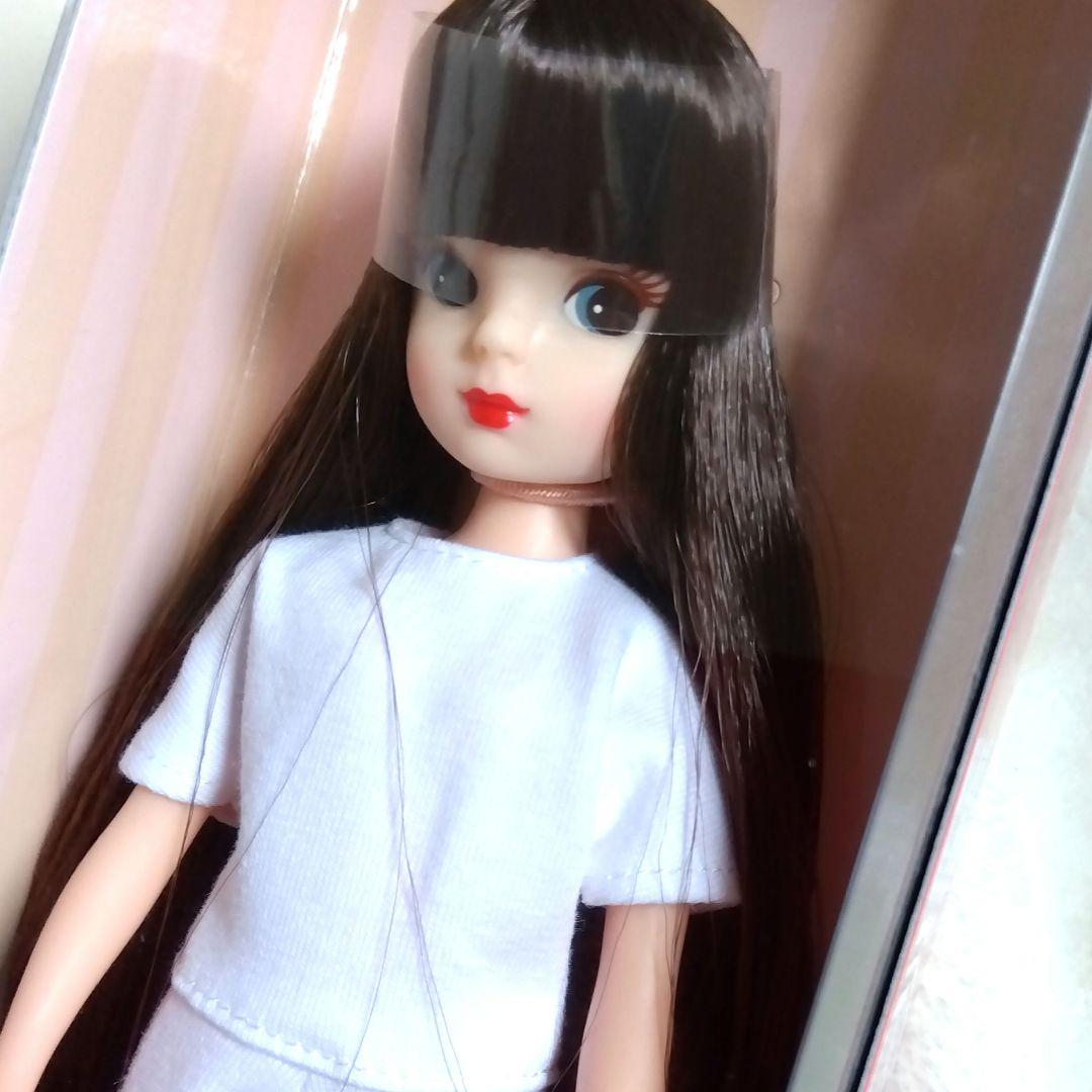 未開封 リカちゃんキャッスル☆リカちゃん ロングヘア 濃茶 赤リップ