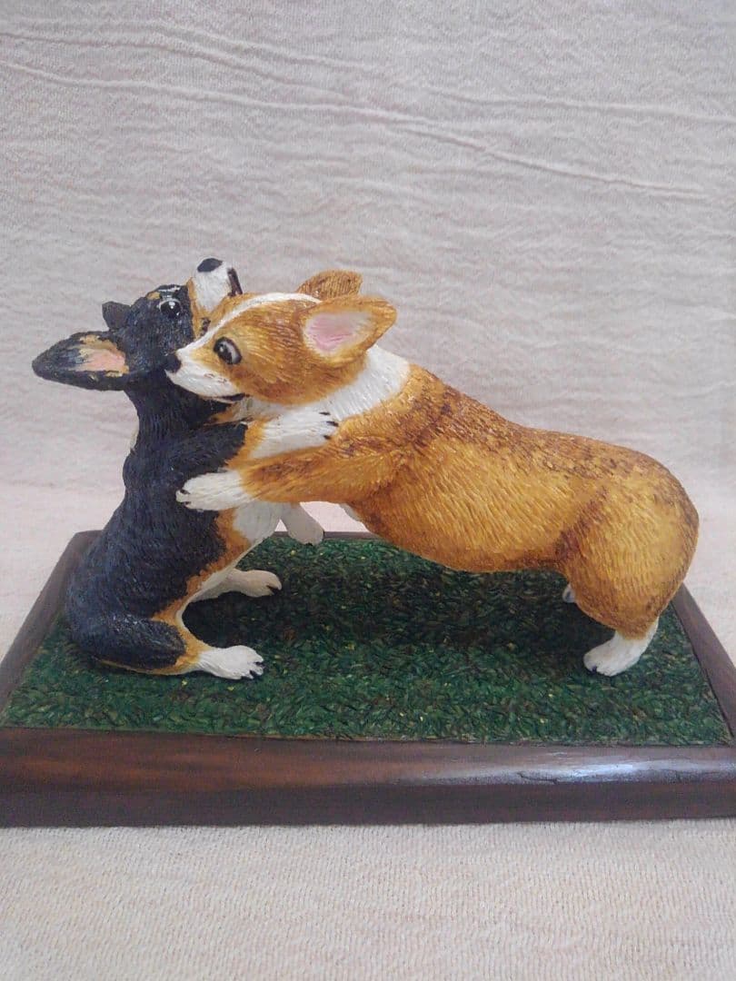 木彫りのコーギー こぎプロ編