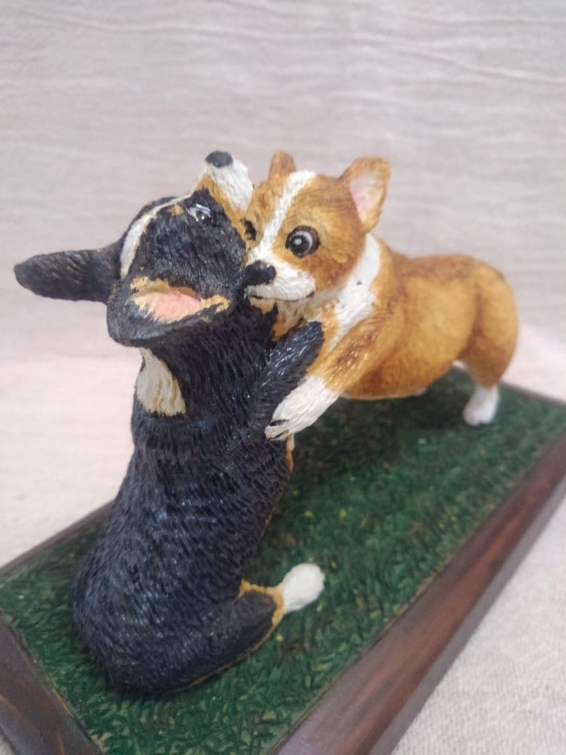 木彫りのコーギー こぎプロ編
