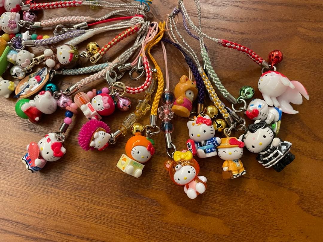 ご当地 ハローキティ ストラップ他 まとめ売り