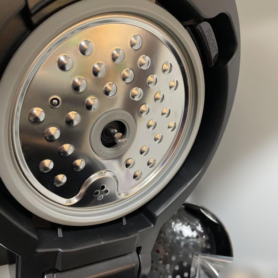 未使用　SHARP KN-HW10G-W ヘルシオ　ホットクック