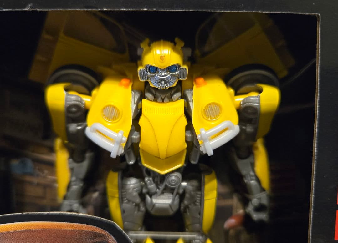 バンブルビー トランスフォーマー スタジオシリーズ 116 リニューアル版