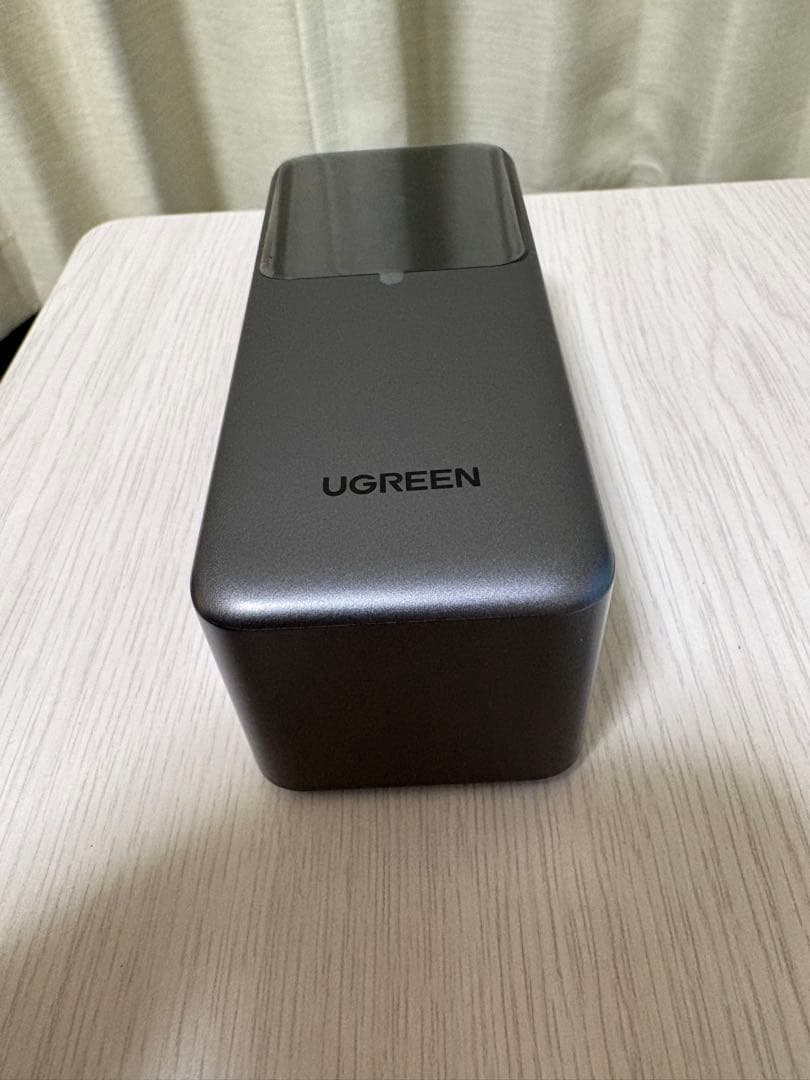 UGREEN モバイルバッテリー※ハードケース付