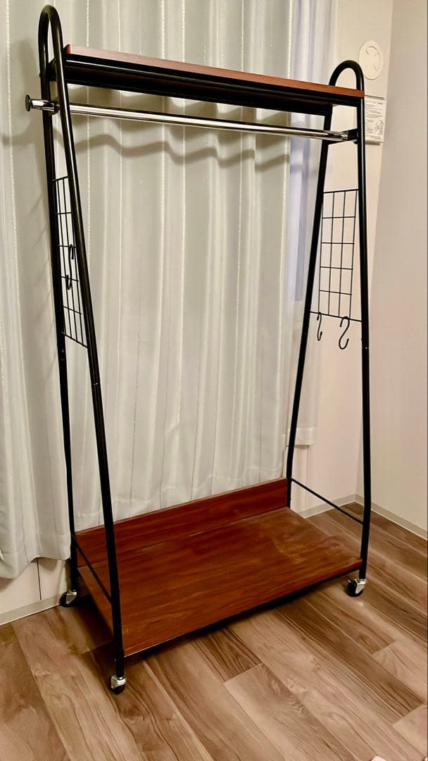 棚付きハンガーラック キャスター付き　ベルメゾン