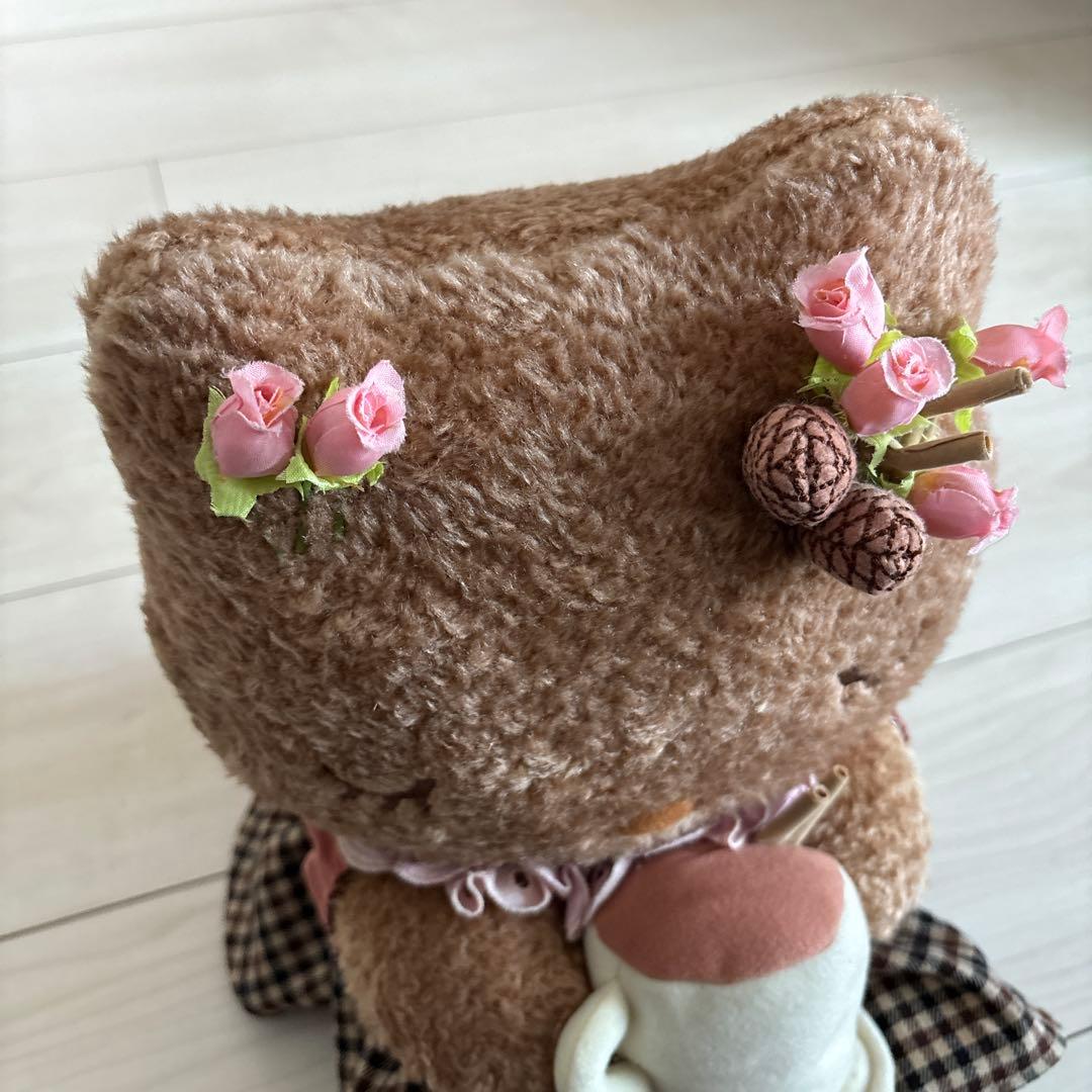 サンリオ ハローキティ カフェ ぬいぐるみ 茶色