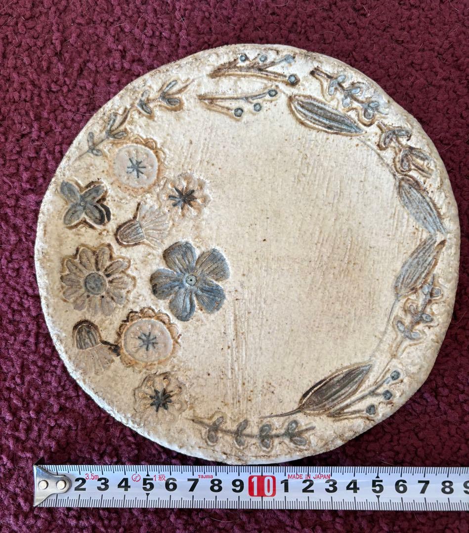 【本田あつみ】　ワイルドフラワー花模様　中皿とボウルのセット