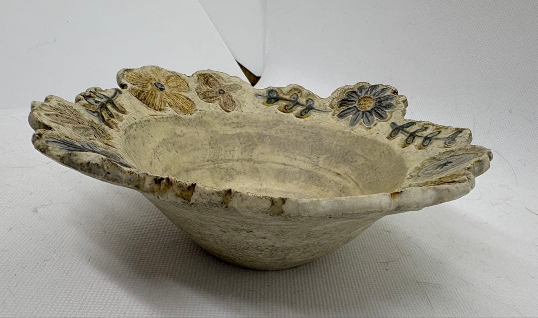 【本田あつみ】　ワイルドフラワー花模様　中皿とボウルのセット