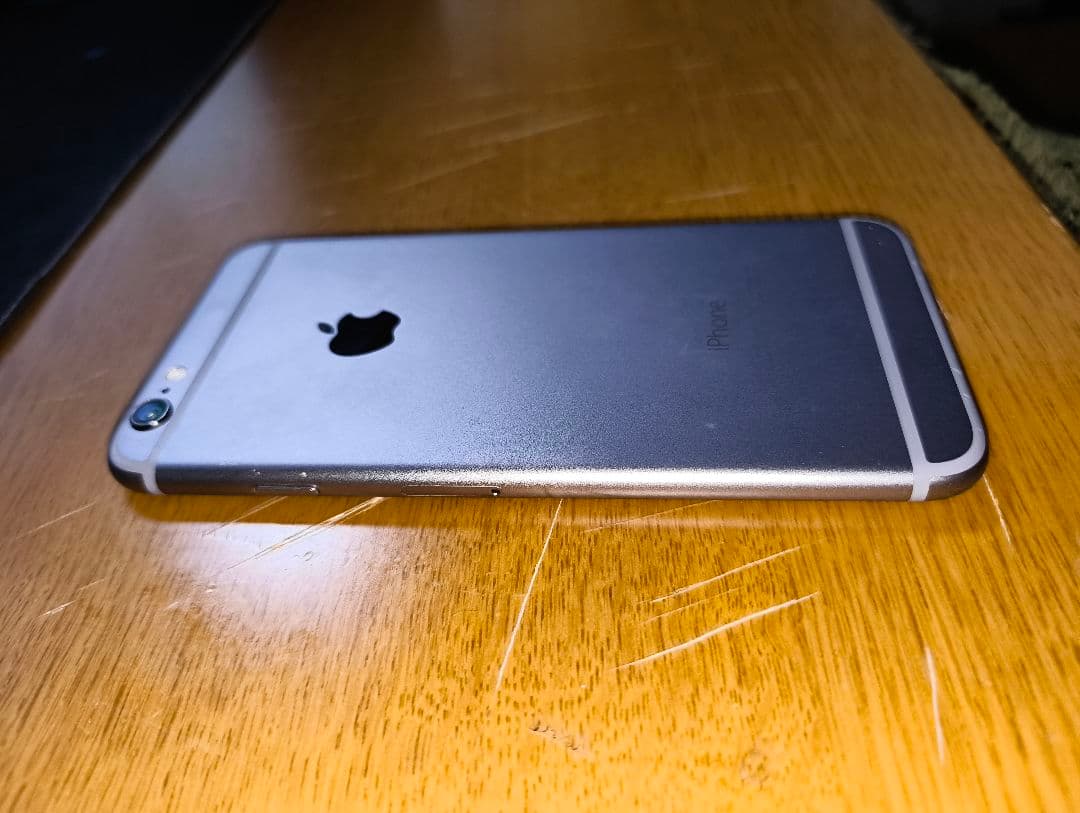 スマートフォン本体 iPhone6 16GB