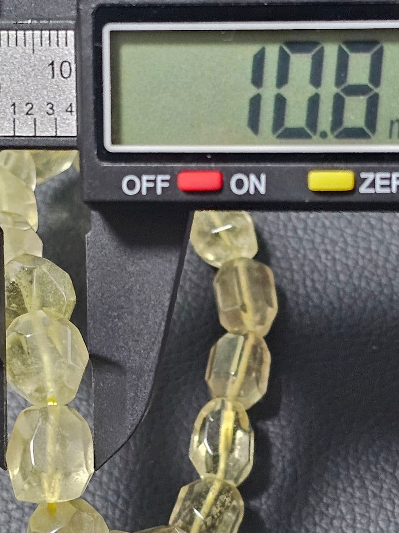 ⭐人気商品⭐希少⭐リビアングラス　タンブルカット　ブレスレット