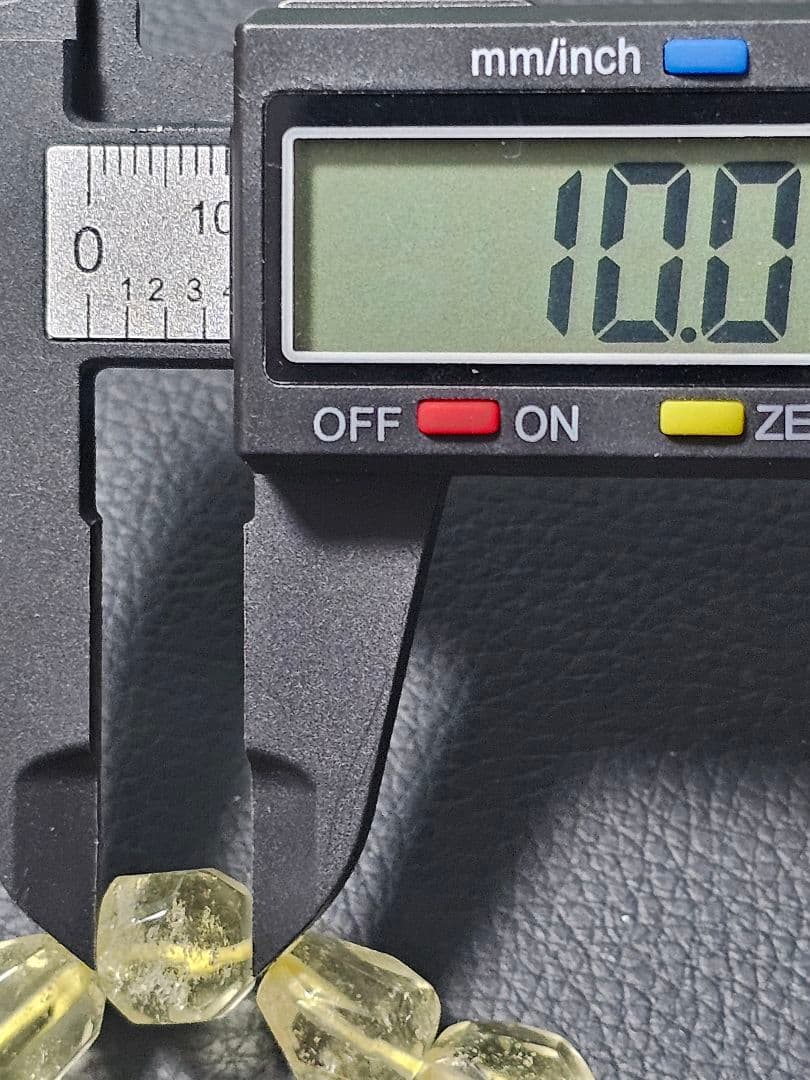 ⭐人気商品⭐希少⭐リビアングラス　タンブルカット　ブレスレット