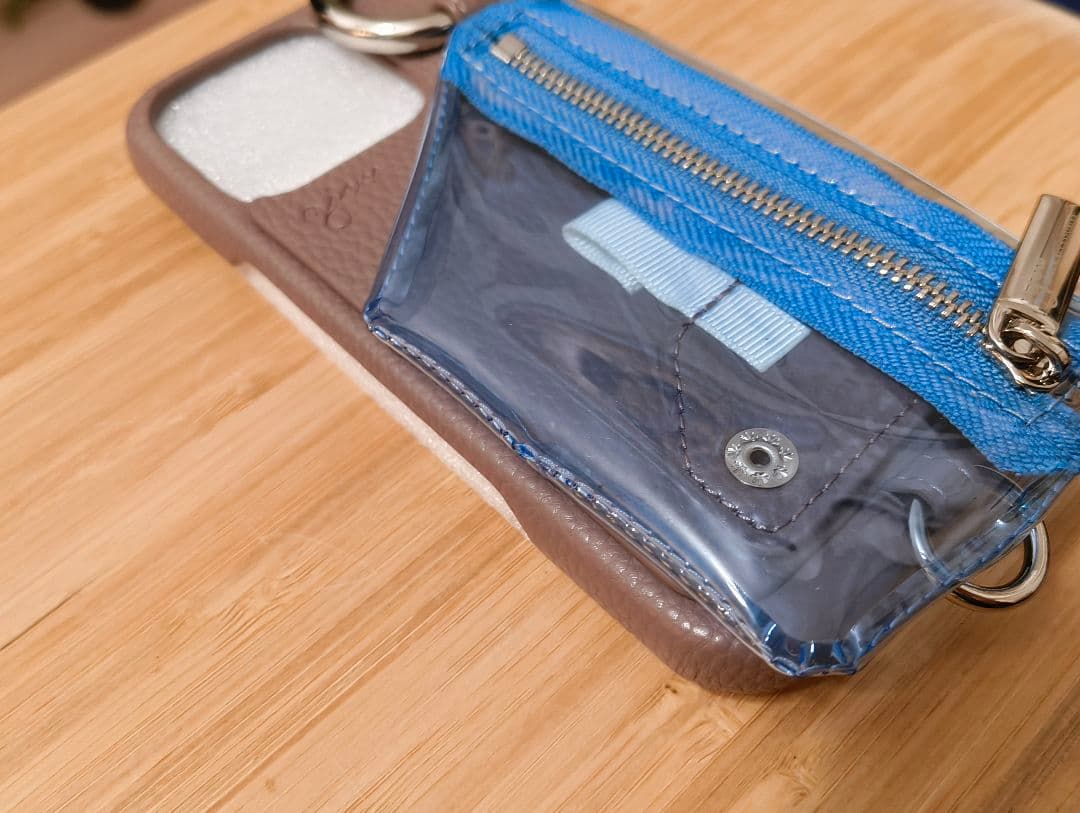 新品 ajew iPhone 16 pro ケース ストラップ付き