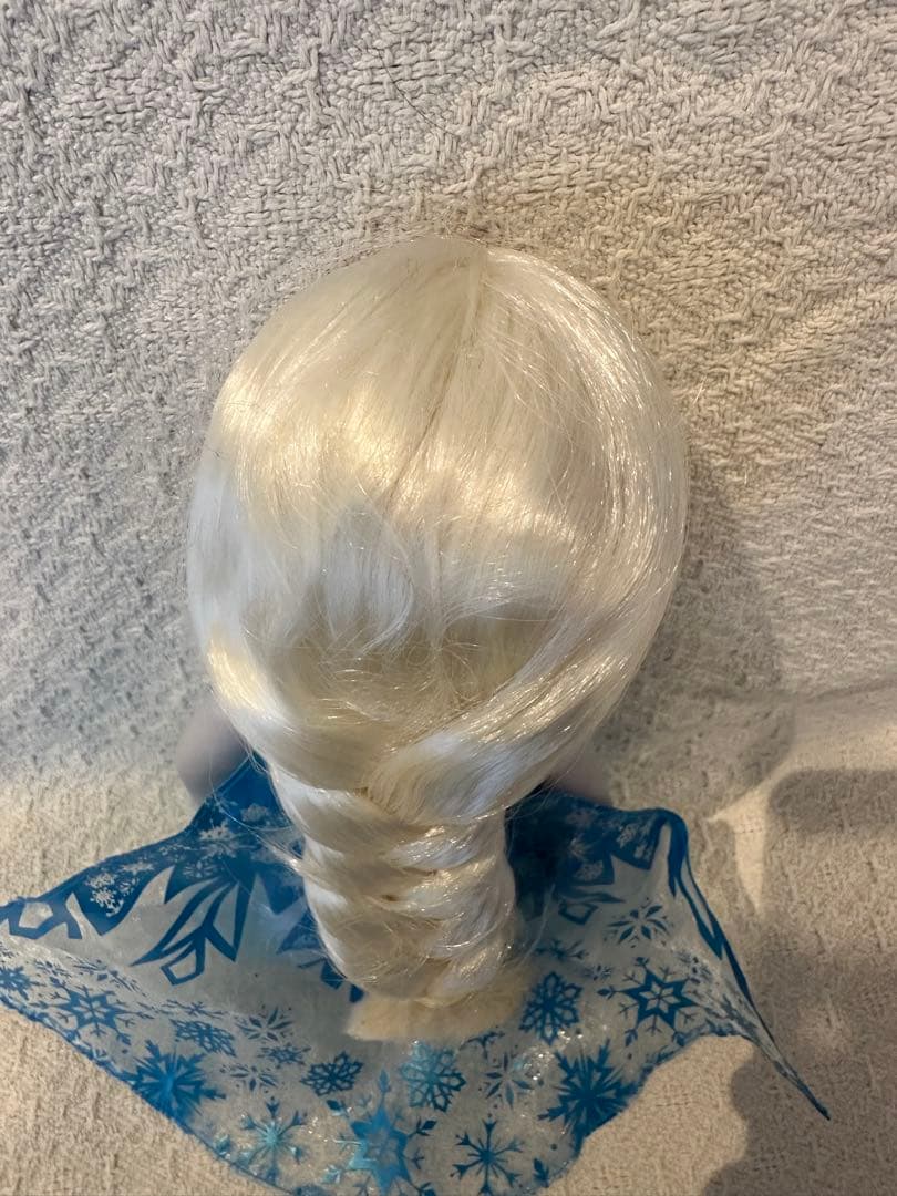 レア！！エルサ　人形　イッツアスモールワールド　プリンセスドール　アナ雪