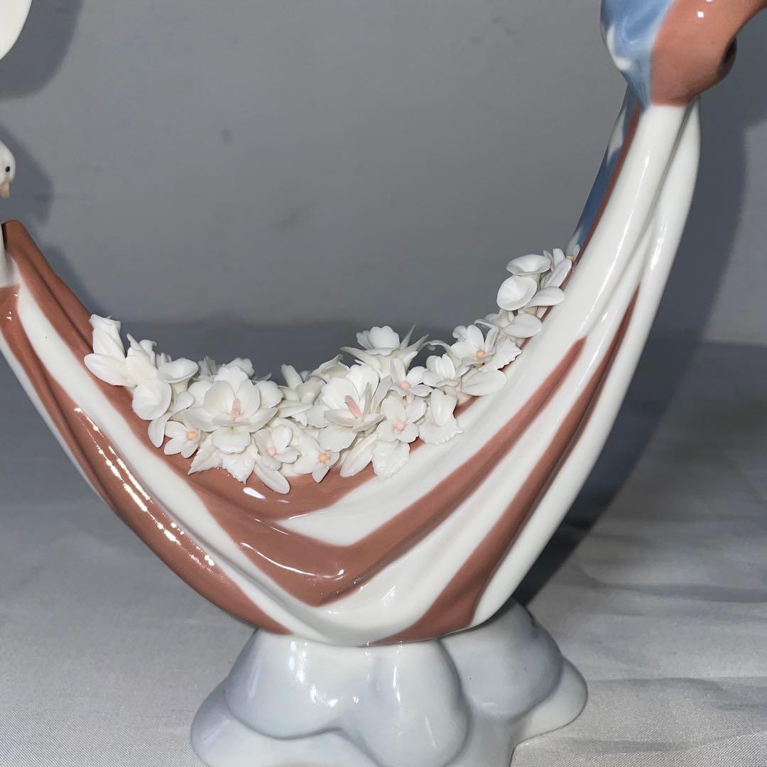 LLADRO 人形 平和の花かご　星条旗柄　アメリカ