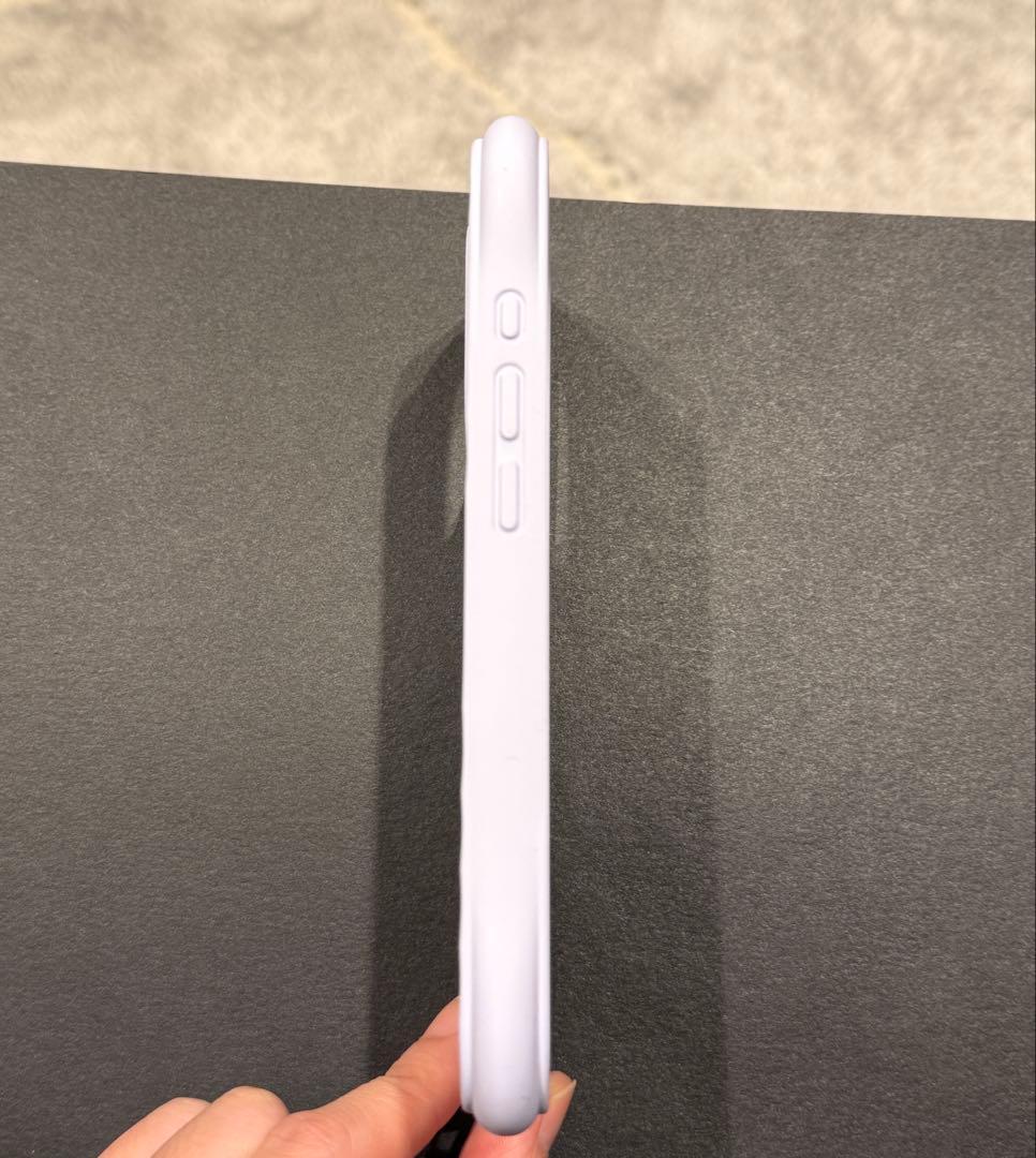 CASETiFY ウェーブシリコン iPhone16Pro ケース