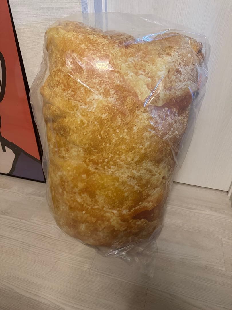トラヴィス・スコット×マクドナルド　コラボクッション