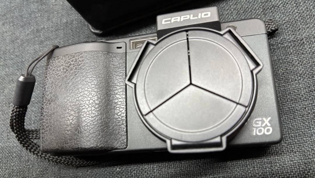 RICOH GX100 ケース付　一部難あり