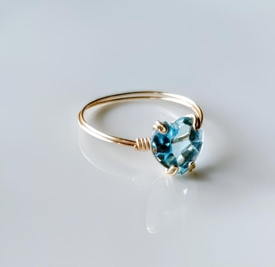 Kgf14 宝石ルース スイスブルートパーズ ハート ファセット 爪留め リング