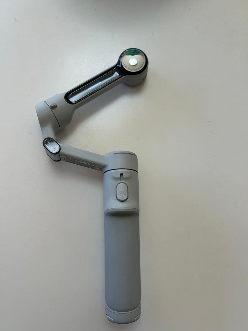 Insta360 Flow 2 Pro スノーグレー