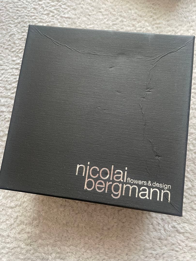 nicolai bergmann プリザーブドフラワーアレンジメント