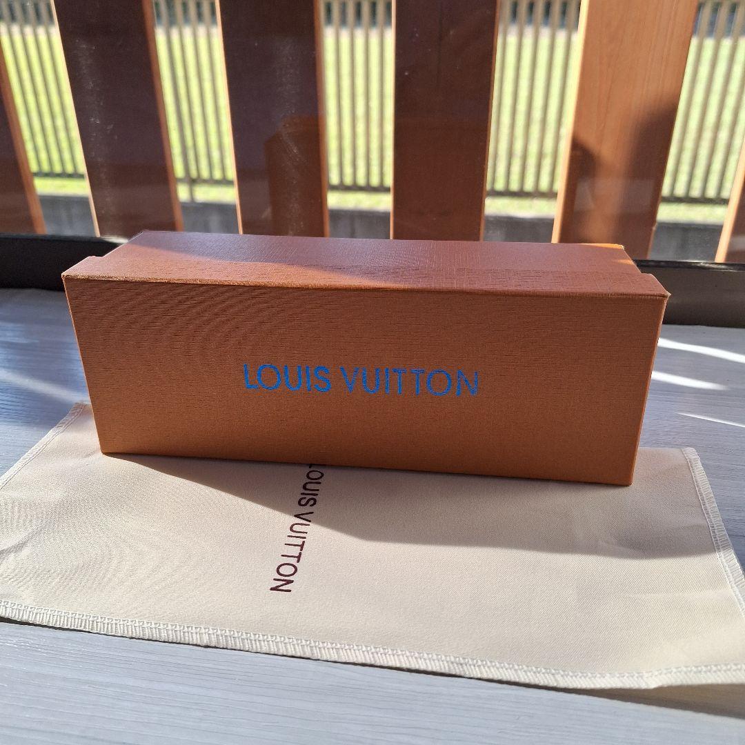 最終価格です。黒い水筒