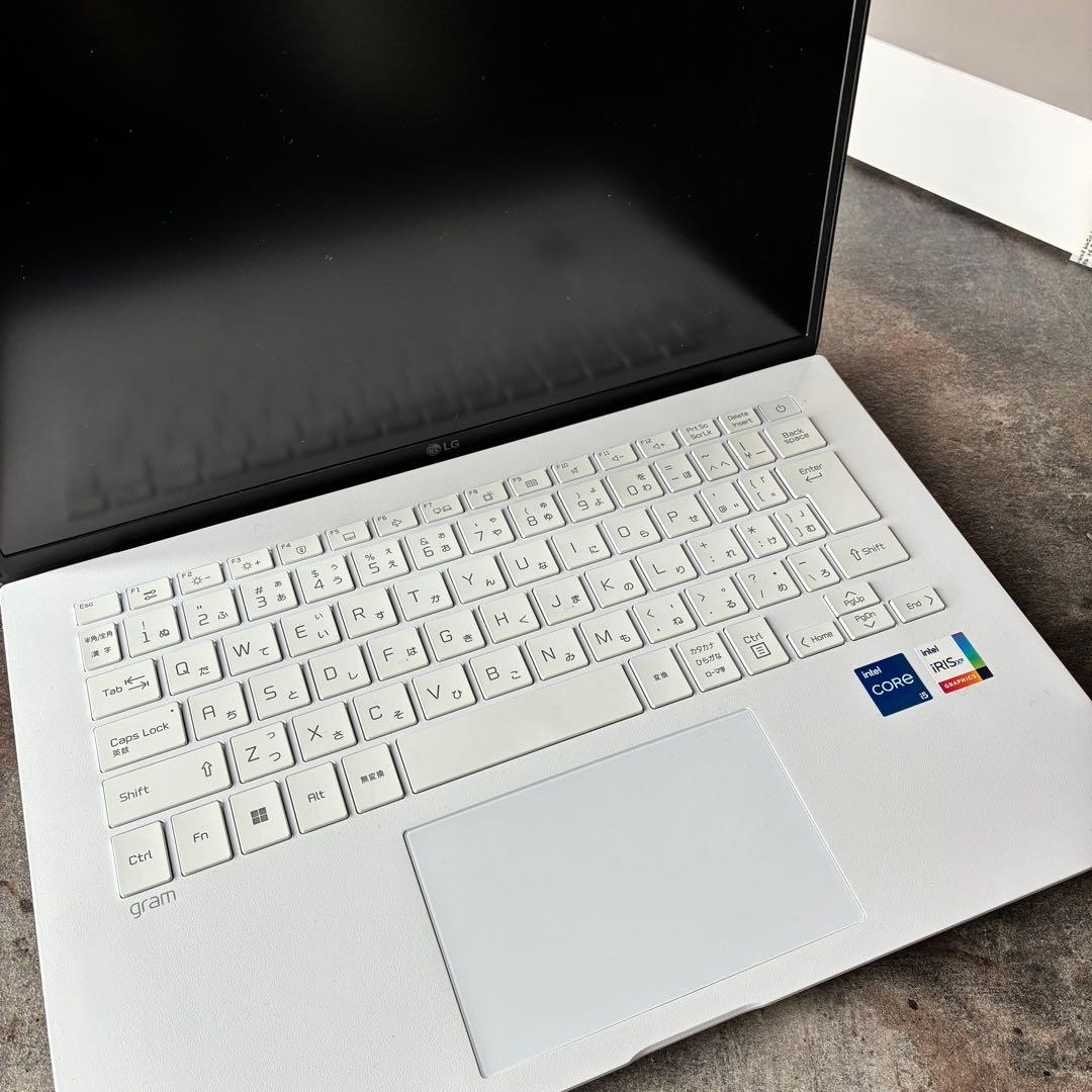 【2025年最新/保証付】LG 14インチ i5/16/512 999g 箱付