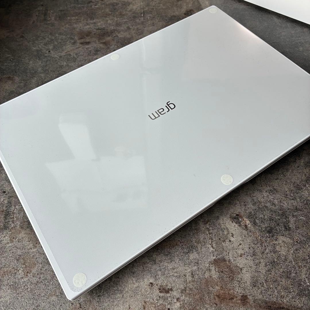 【2025年最新/保証付】LG 14インチ i5/16/512 999g 箱付