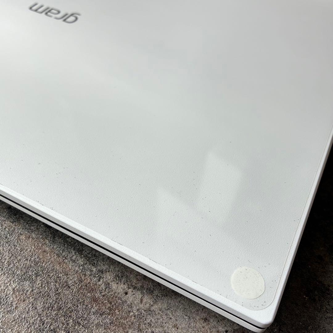 【2025年最新/保証付】LG 14インチ i5/16/512 999g 箱付