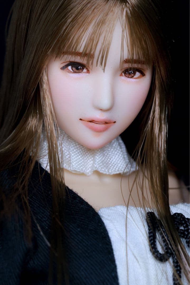 ♪♪ 1/6 　ドール カスタムドールヘッド　1777　瞳留(める)　　♪♪