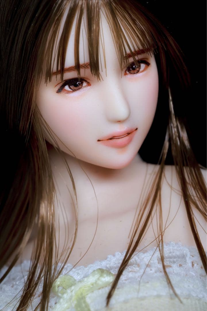 ♪♪ 1/6 　ドール カスタムドールヘッド　1777　瞳留(める)　　♪♪