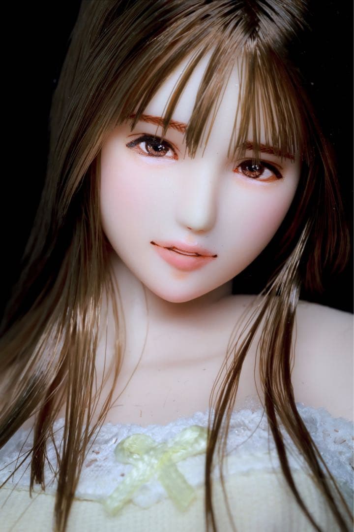 ♪♪ 1/6 　ドール カスタムドールヘッド　1777　瞳留(める)　　♪♪