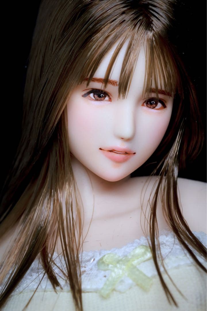 ♪♪ 1/6 　ドール カスタムドールヘッド　1777　瞳留(める)　　♪♪