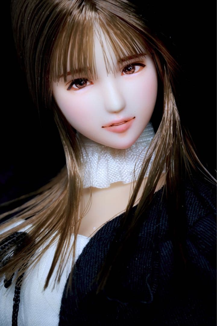 ♪♪ 1/6 　ドール カスタムドールヘッド　1777　瞳留(める)　　♪♪