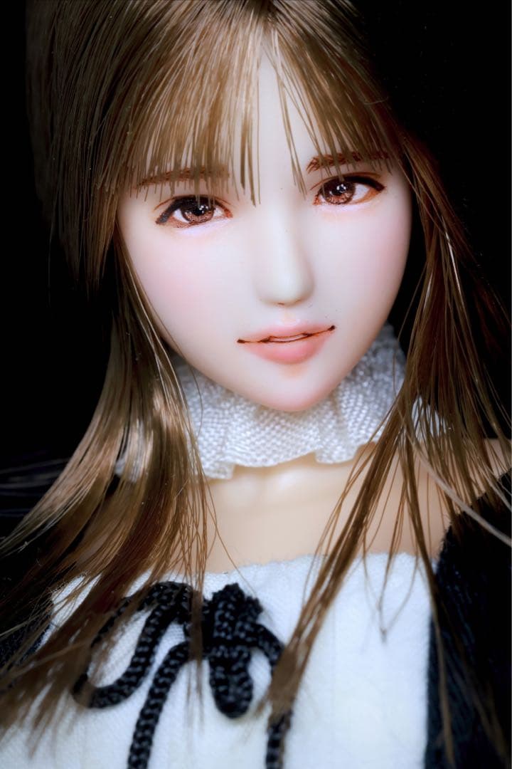 ♪♪ 1/6 　ドール カスタムドールヘッド　1777　瞳留(める)　　♪♪
