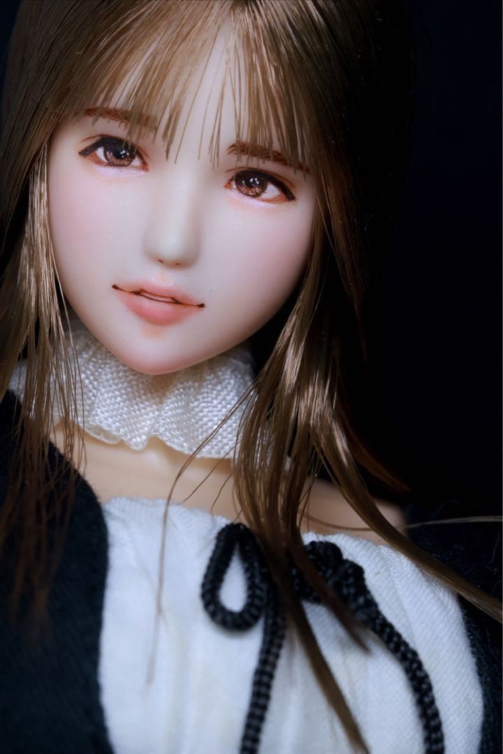 ♪♪ 1/6 　ドール カスタムドールヘッド　1777　瞳留(める)　　♪♪