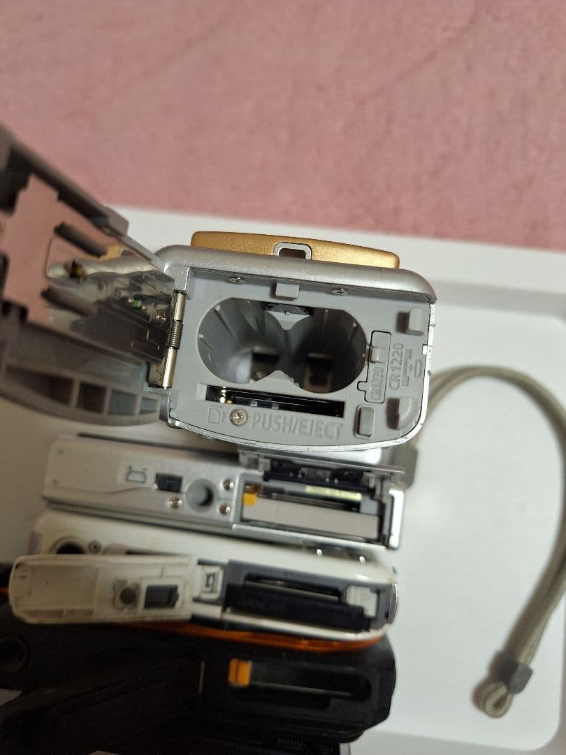 多種デジカメまとめ売り5台完全ジャンク部品取りリペア専用❗故障品使用不可