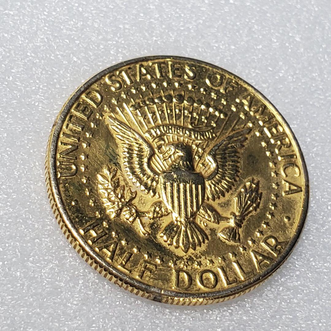 3888.　未使用　金メッキ　1972年 ジョン・F・ケネディ　ハーフドル