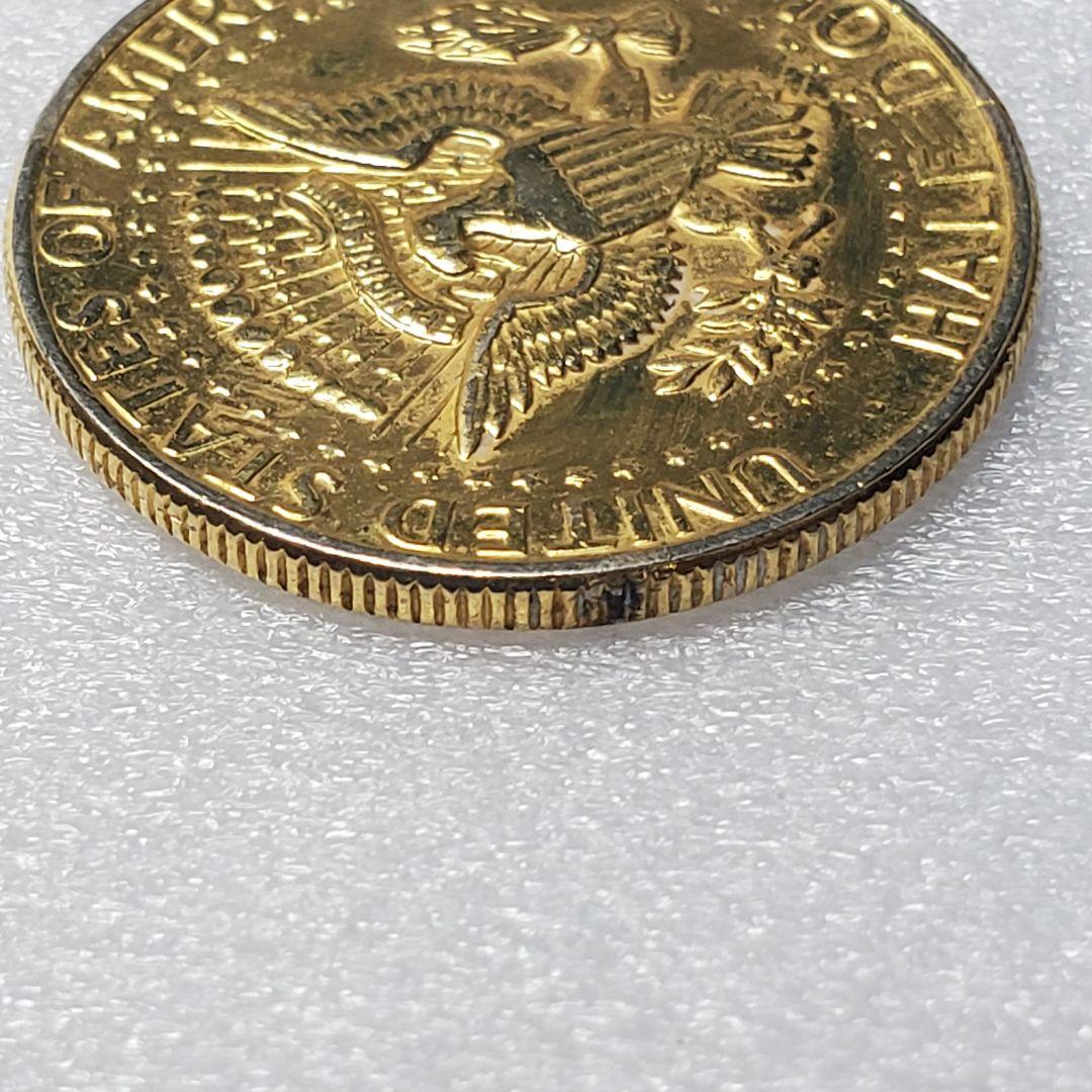 3888.　未使用　金メッキ　1972年 ジョン・F・ケネディ　ハーフドル