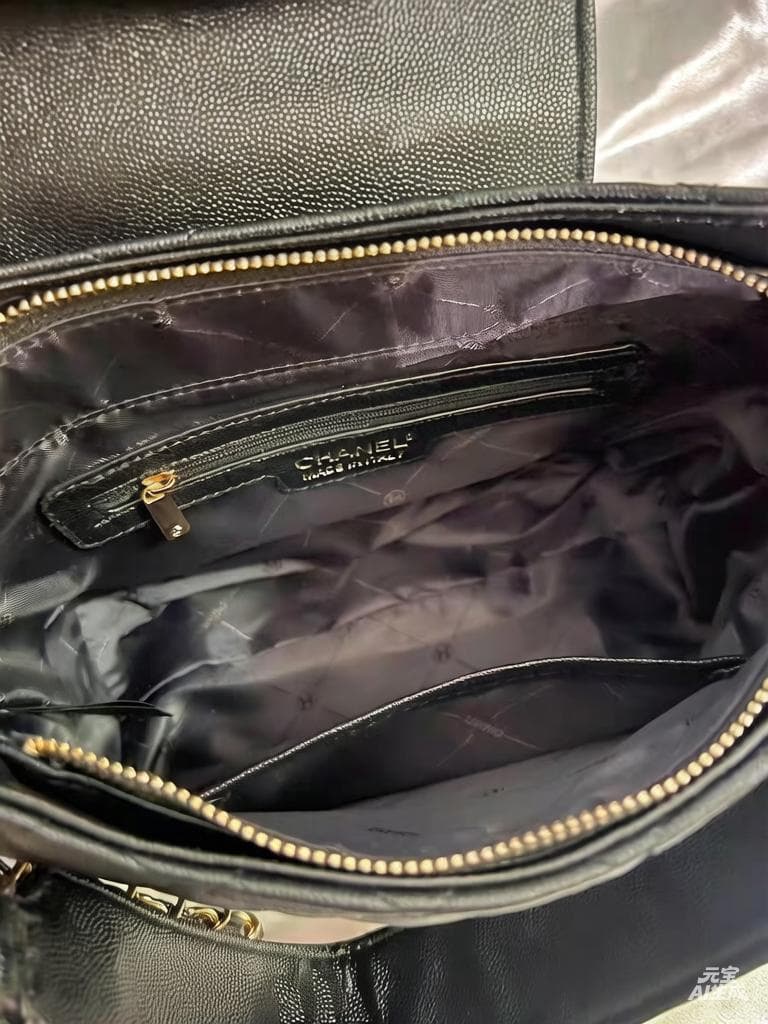 ノベルティ CC ロゴ チェーン ショルダー バック