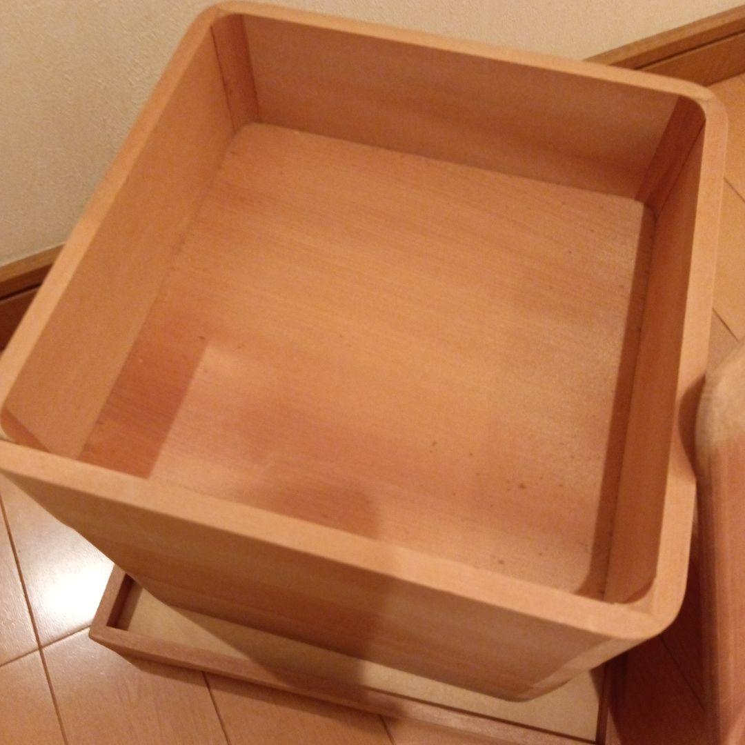 鎌倉彫木地　カツラ材台付重箱　木彫材料