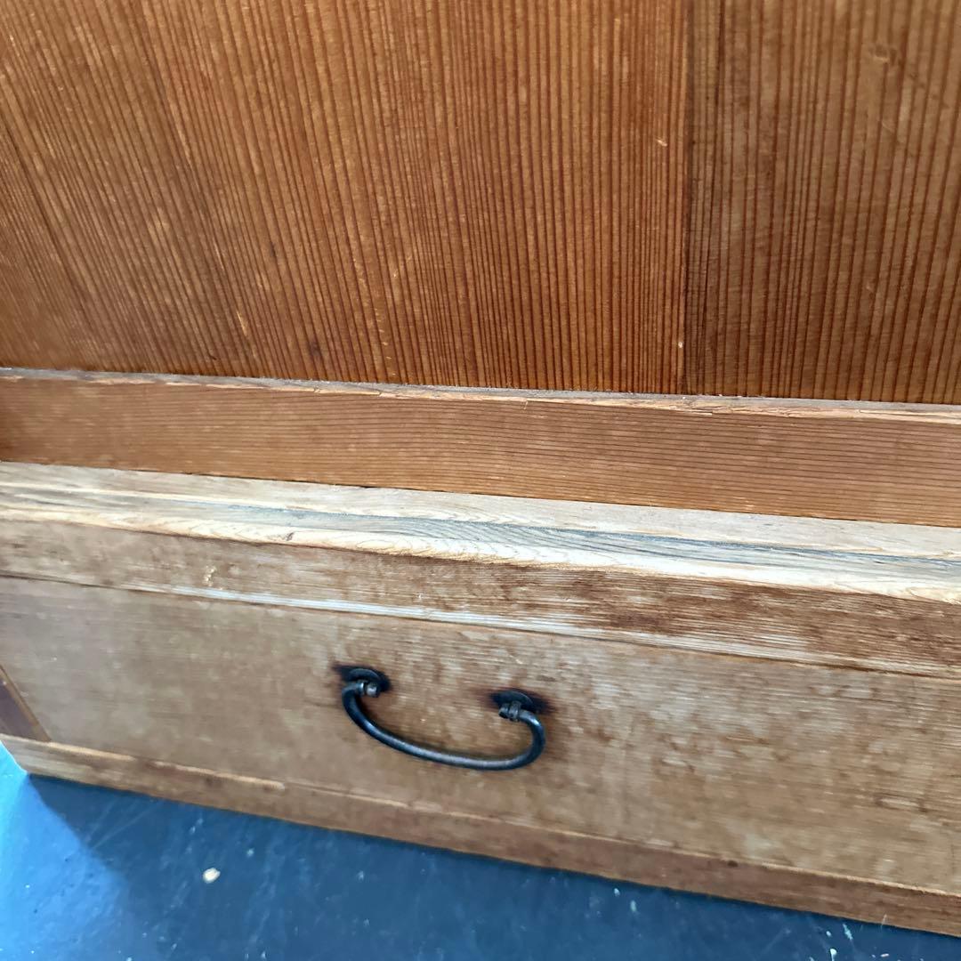 えっ！びっくり最終お値下げ！ヴィンテージ　置き水屋　茶道具入れ　杉無垢材