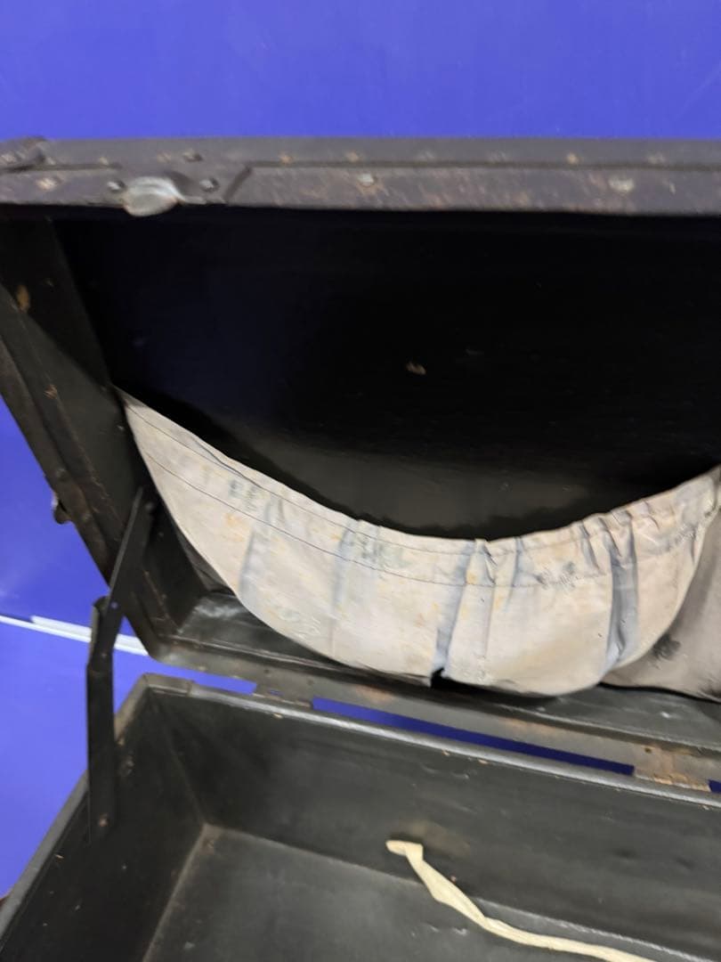 日本軍　金属製将校用行李　トランク　偕行社