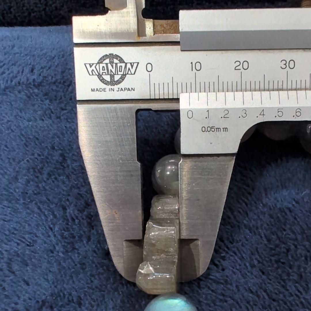 高品質天然ラブラドライト、蛇型ラブラドライトルース付きブレスレット！